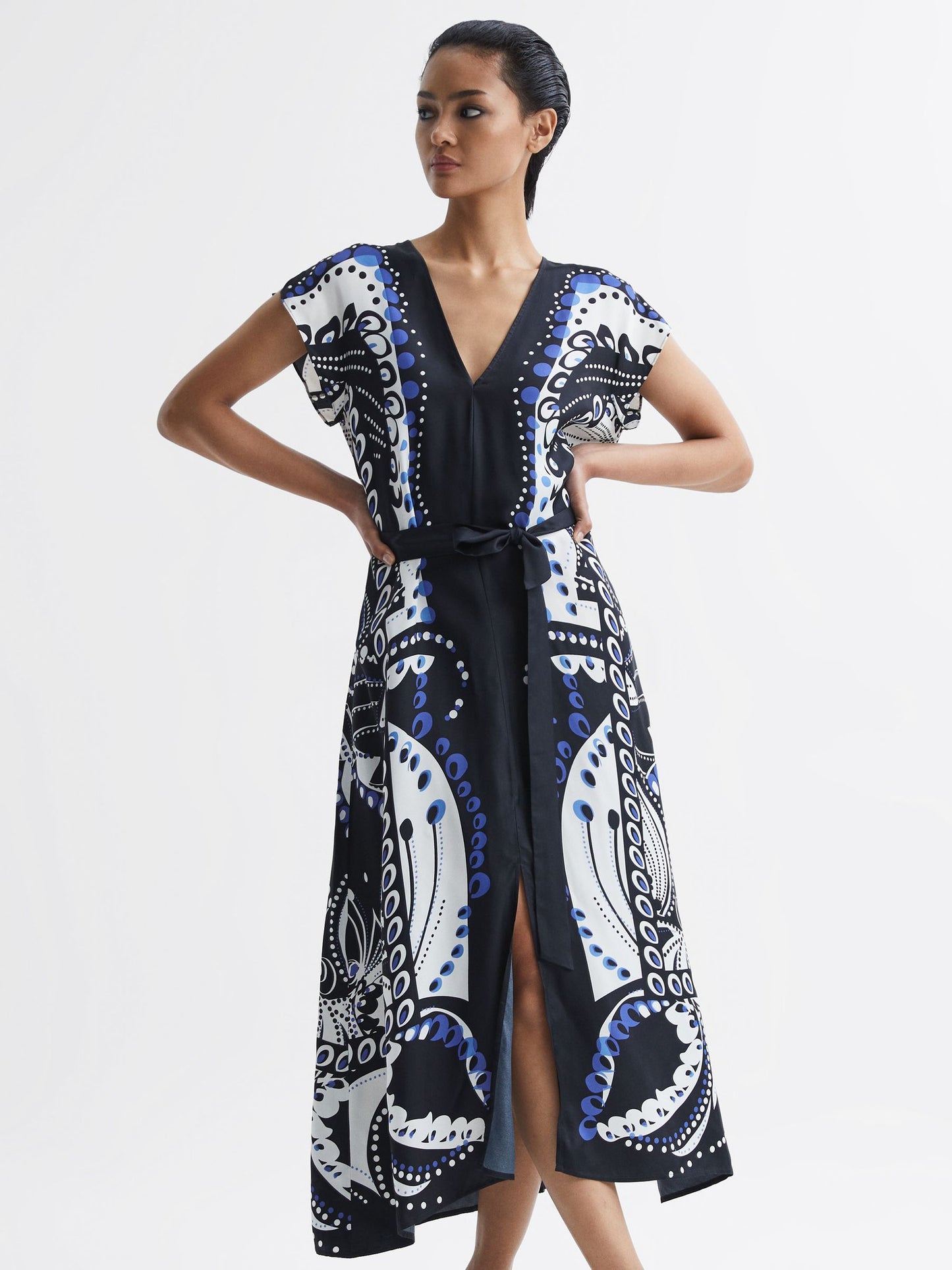 Reiss Freja Scarf Printed Midi Dress in Navy and White | Size 6
