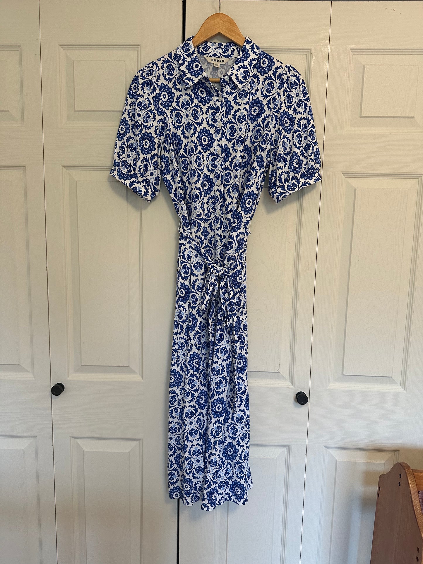 Boden Blue and White Floral Button Down Shirt Dress - Size 10