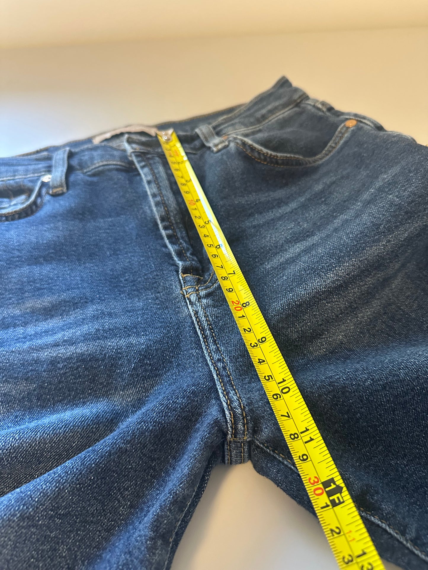 7 For All Mankind High Waist Slim Kick Jeans in Deep Soul | Size 30
