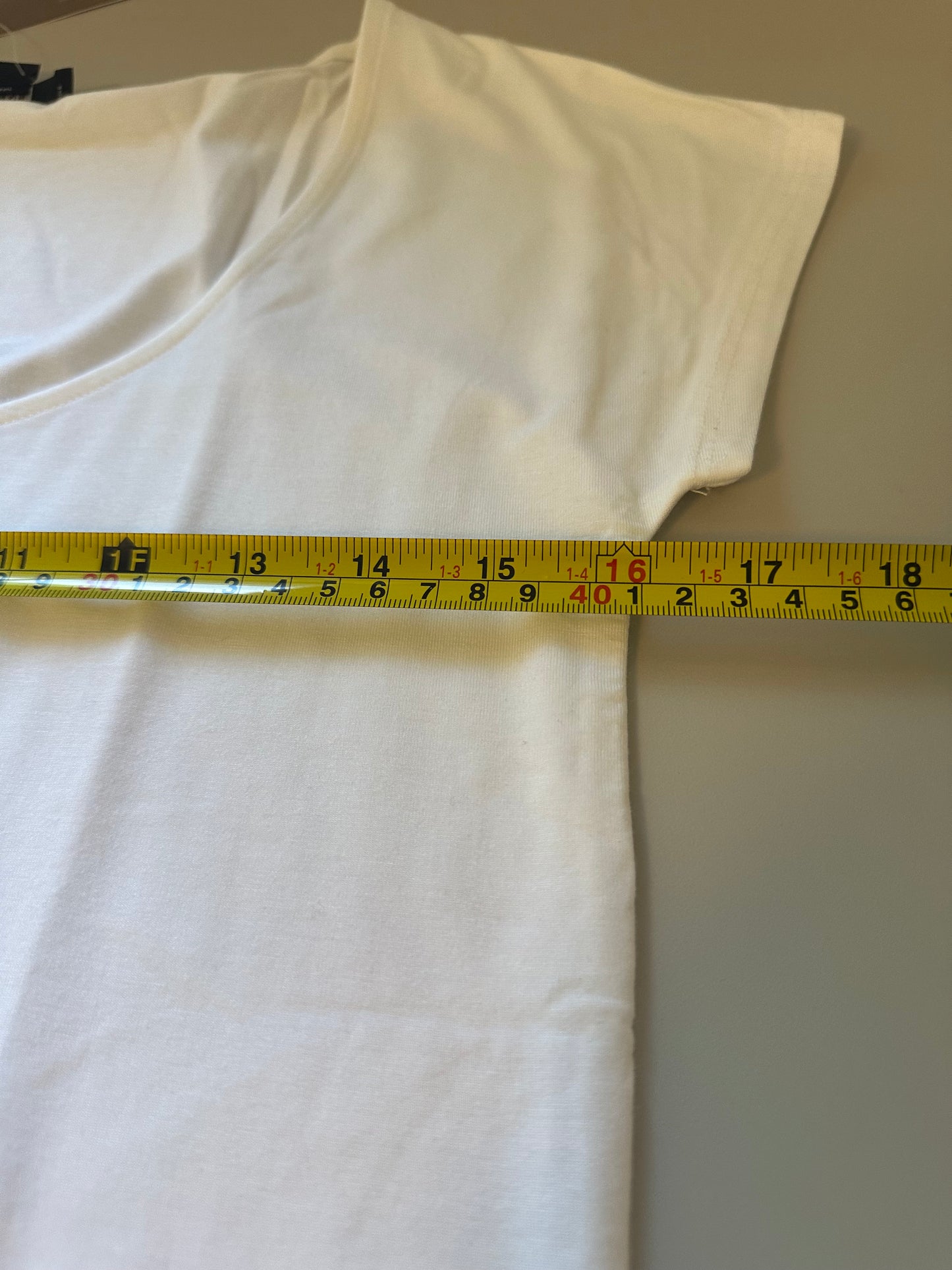 J. Crew NWT White Short Sleeve Ballet Neck Tee | Size Medium