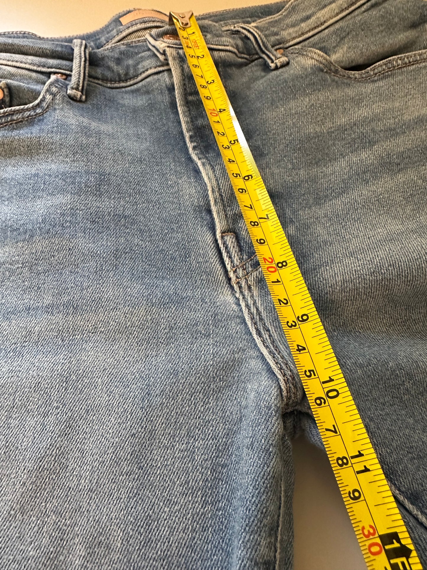 MOTHER The Insider Crop Step Jeans in Different Strokes | Size 30