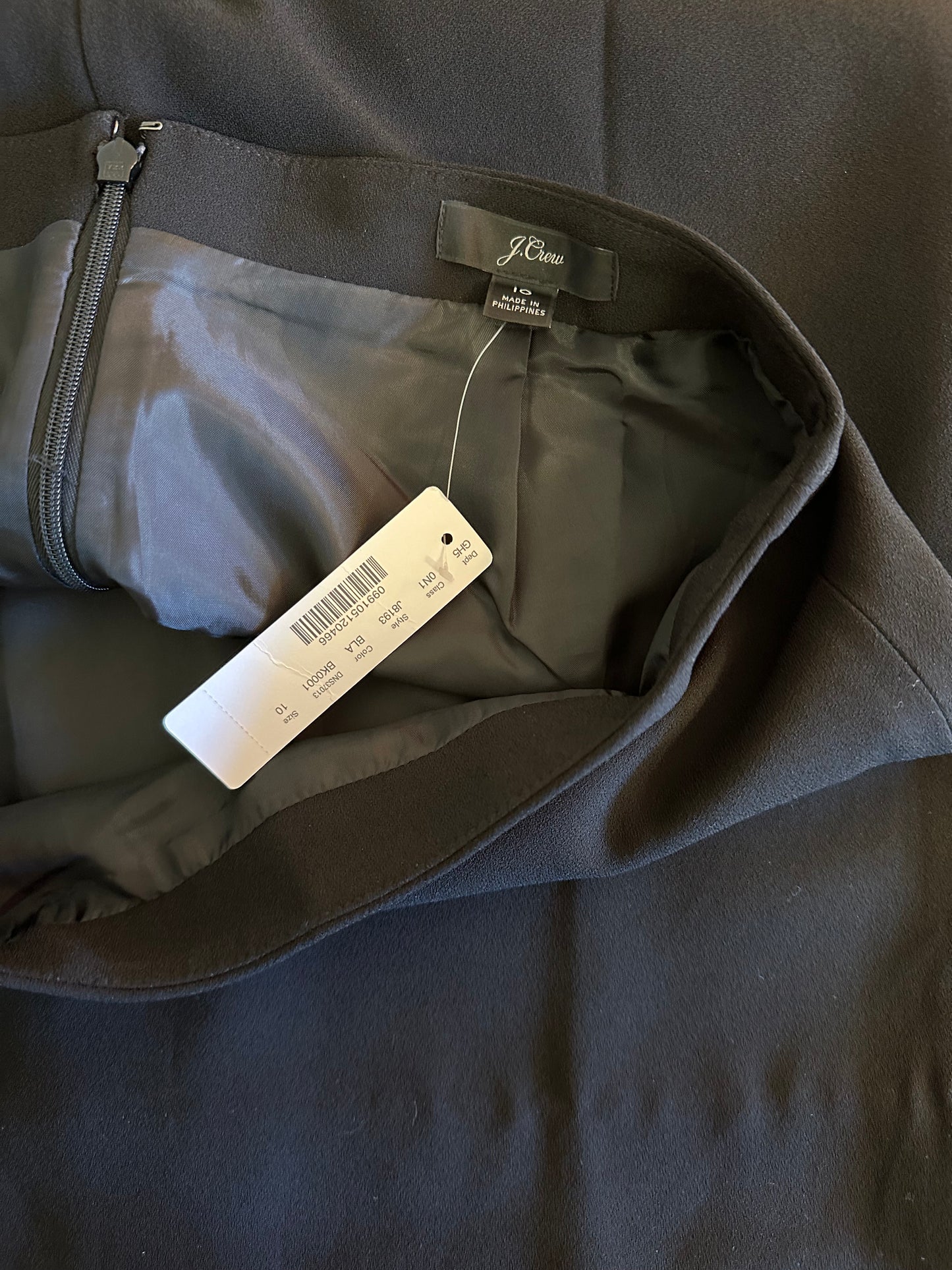 NWT J. Crew 365 Crepe Pencil Skirt in Black - Size 10