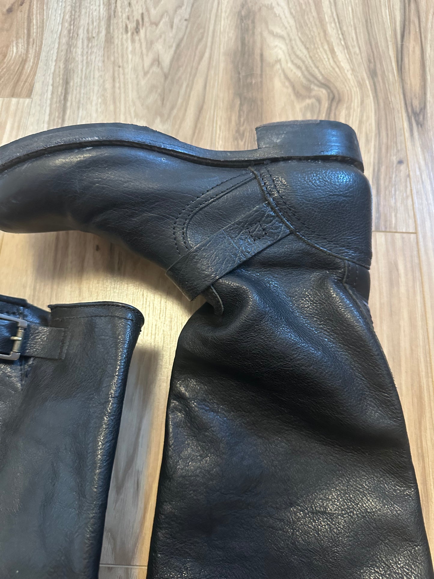 Frye Veronica Slouch Black Leather Pull On Buckle Boots | Size 6