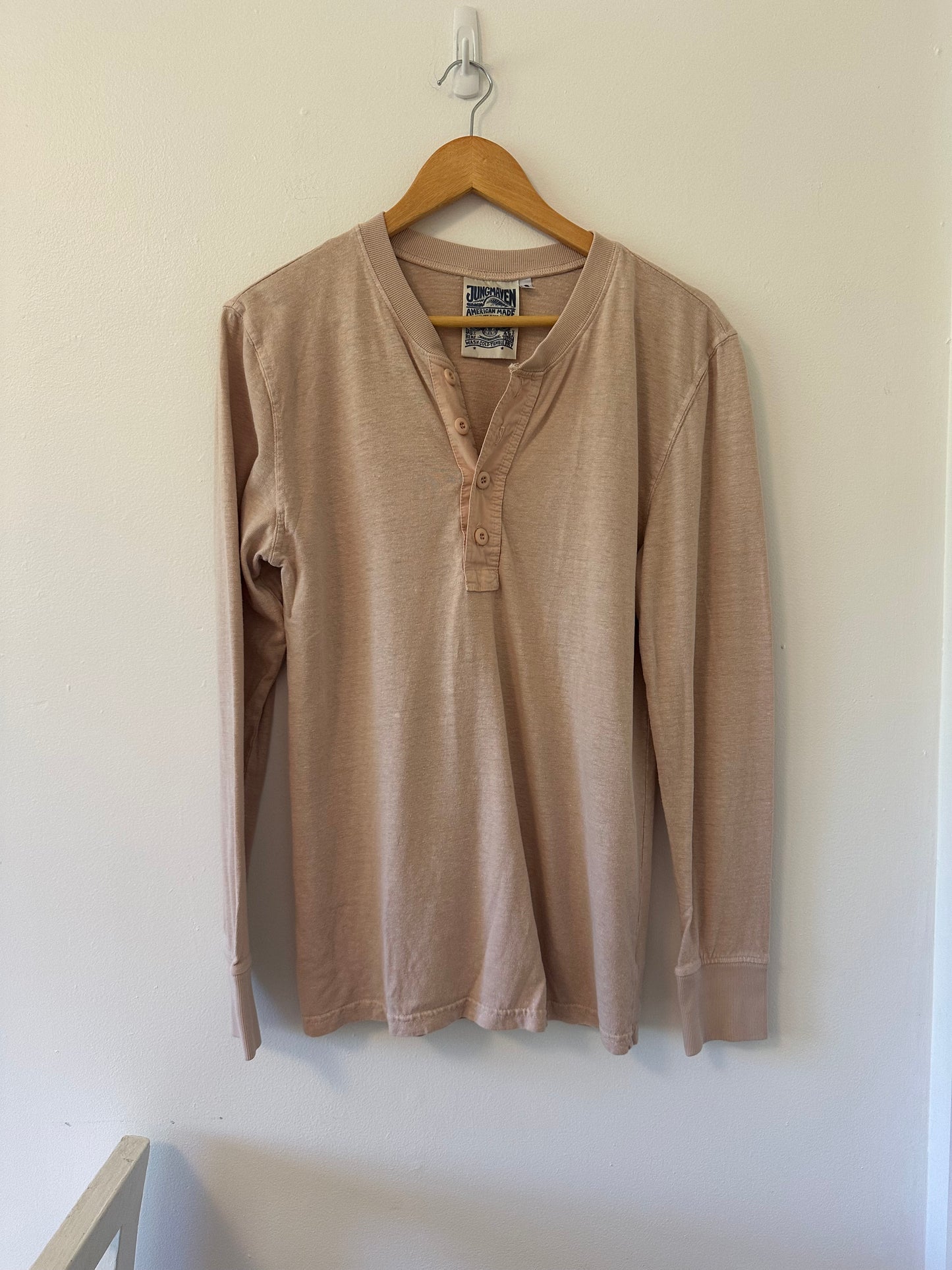 Jungmaven Hemp Long Sleeve Henley Shirt in Pink - Size Small