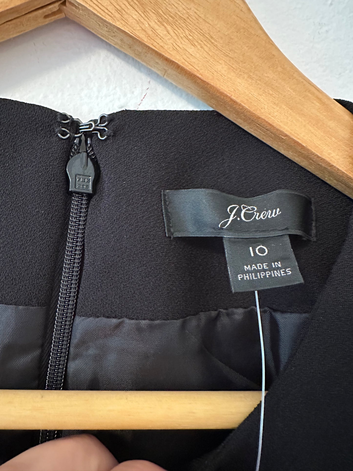 NWT J. Crew 365 Crepe Boxy Crop Blouse in Black - Size 10