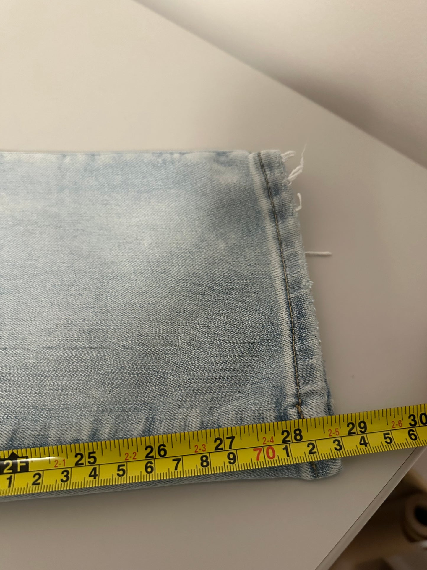 Athleta Light Blue Denim Straight Leg Stretchy Jeans | Size 6 Tall