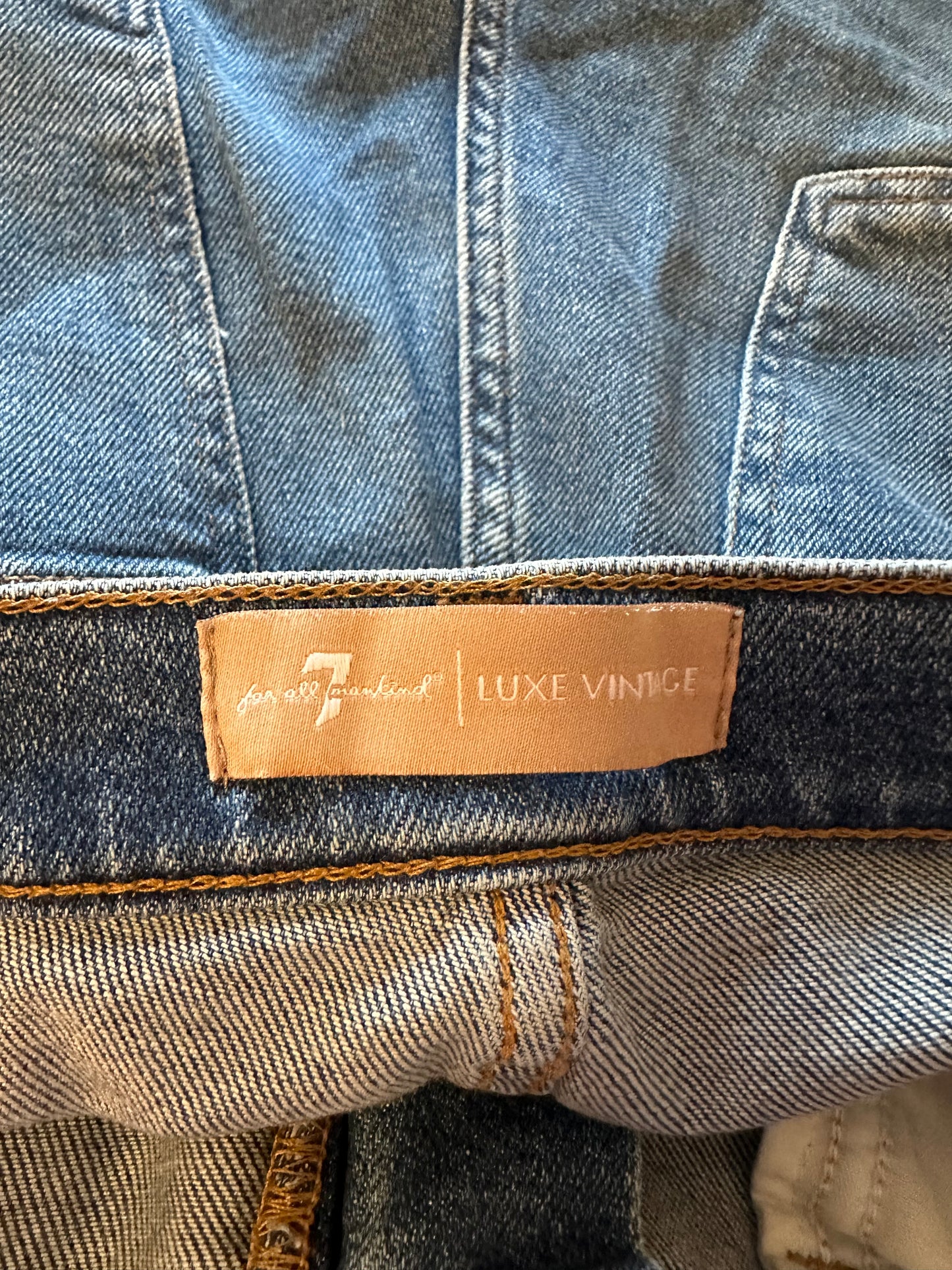7 For All Mankind The Ultra High Rise Cropped Jo Blue Distressed Jeans | Size 31