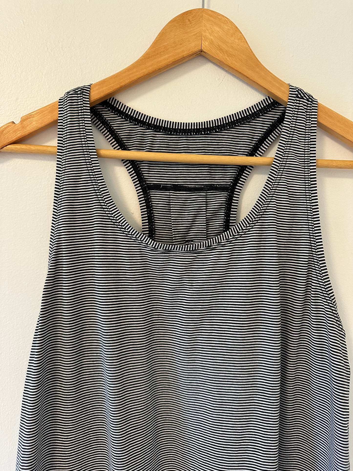 Lululemon Love Tank *Pleated in Black Stripe - Size 10