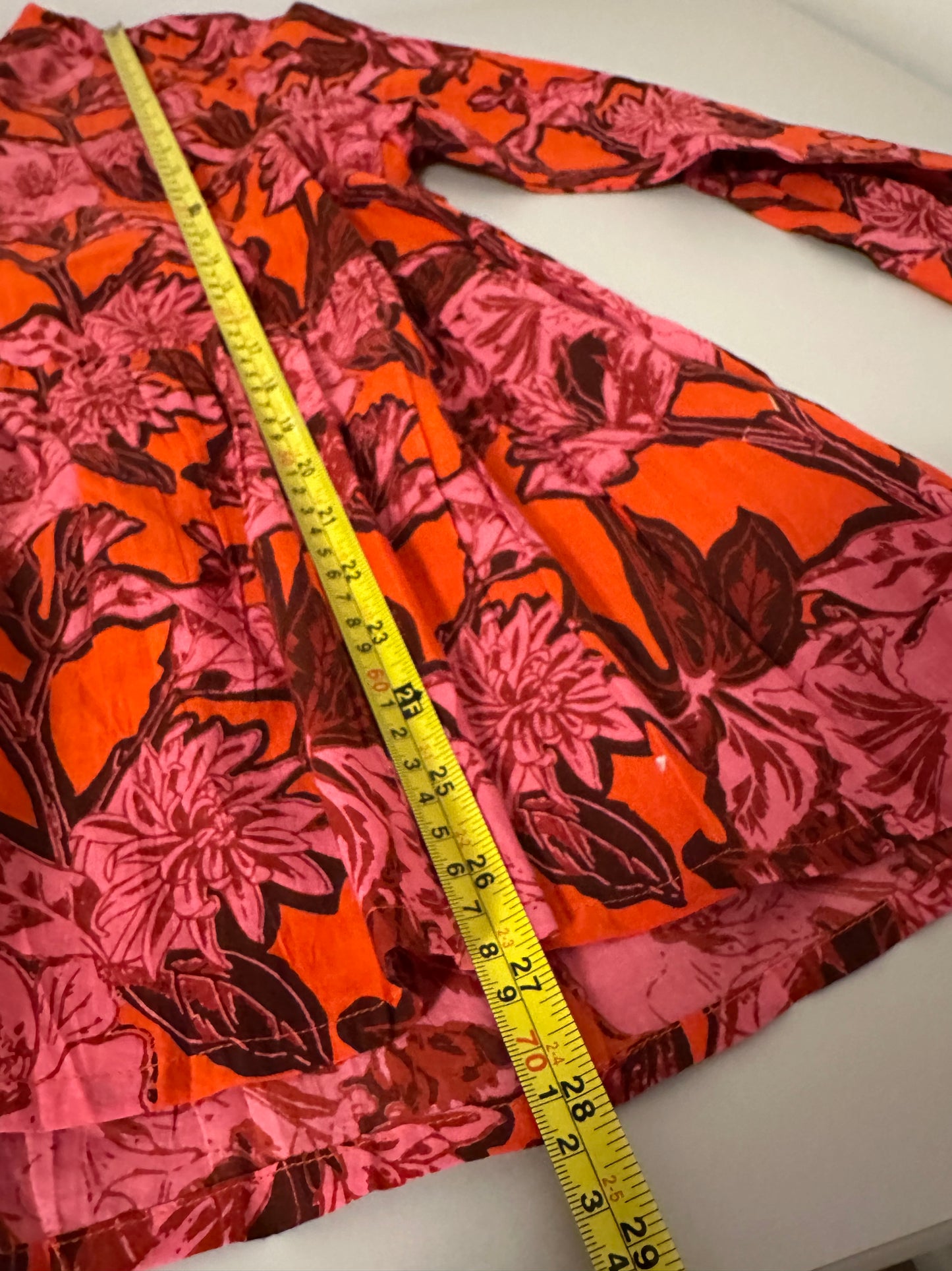 Ro's Garden Red and Pink Floral Cotton Botton-Down Pleated Blouse | Size XL