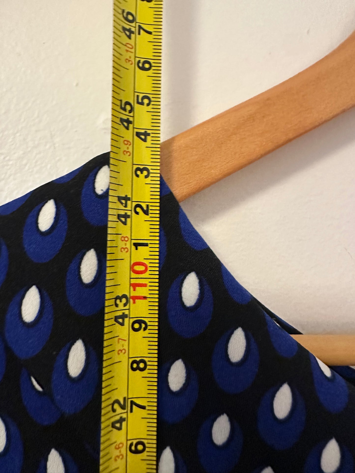 Jolie Moi Roll Collar Shift Dress in Black and Blue | Size 14