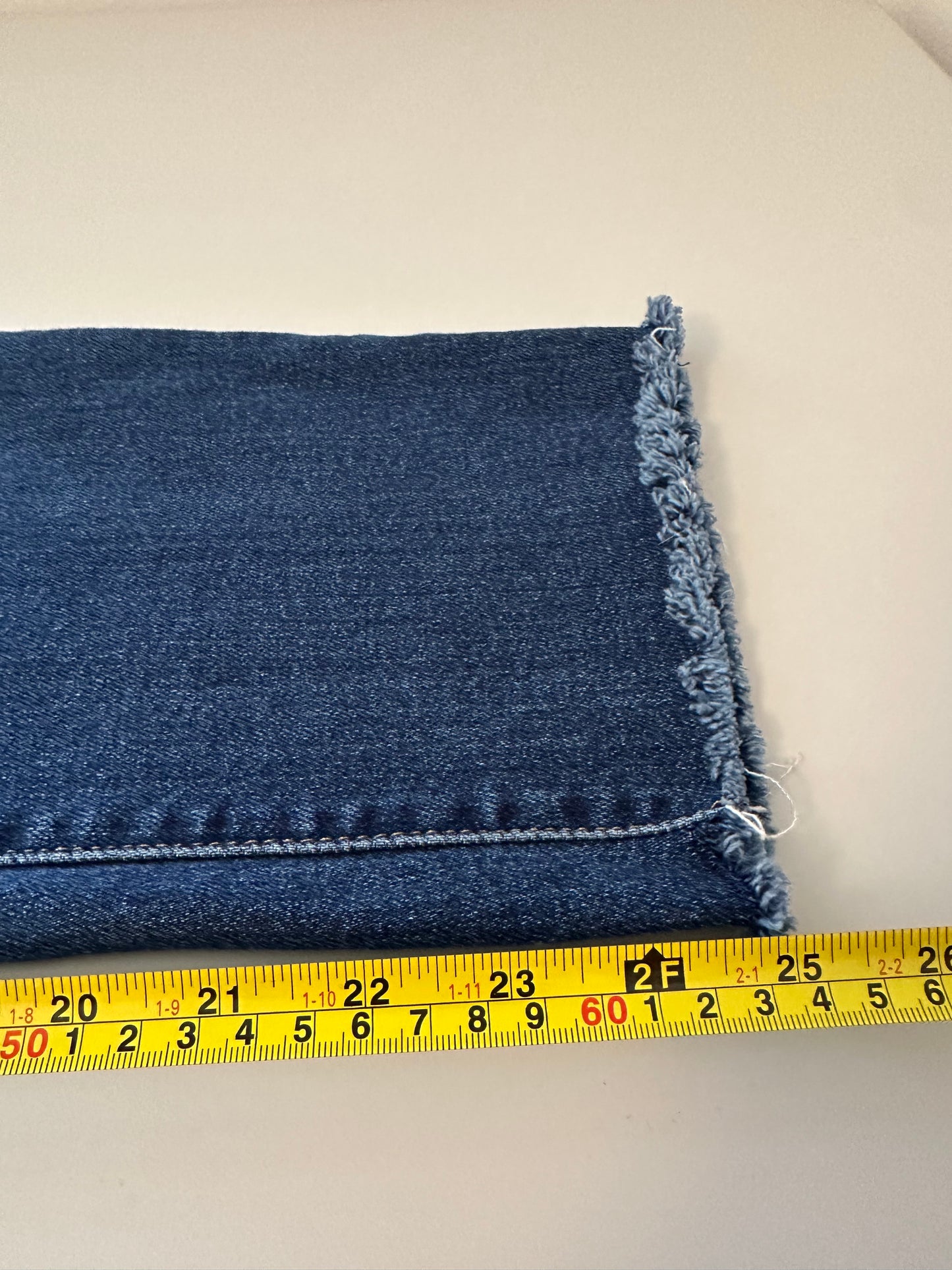 Just Black Vintage Straight Leg Raw Hem Jeans in Deep Blue | Size 26