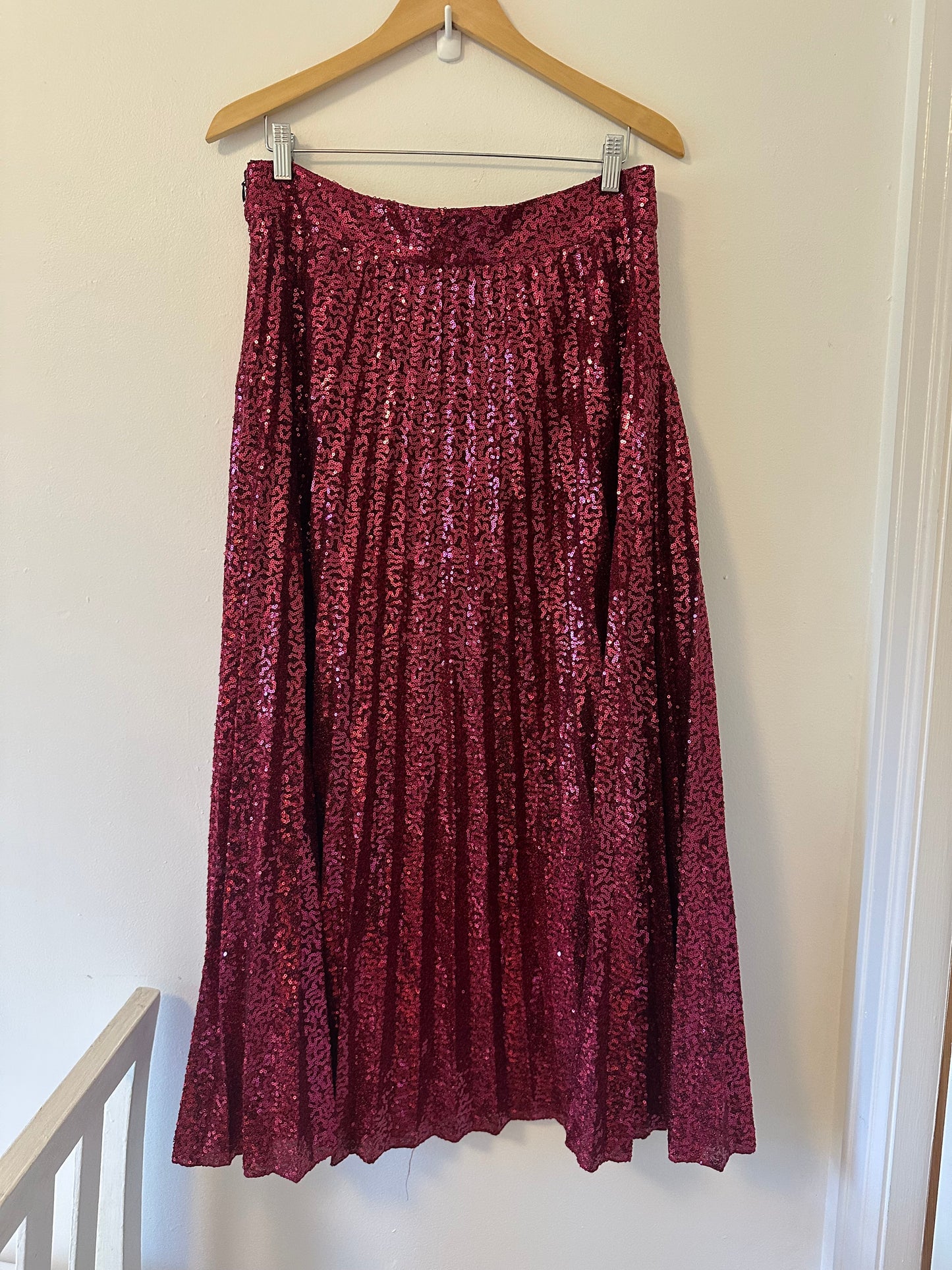 Sezane Dilo Pleated Midi Skirt in Fuschia Sequins - Size 44