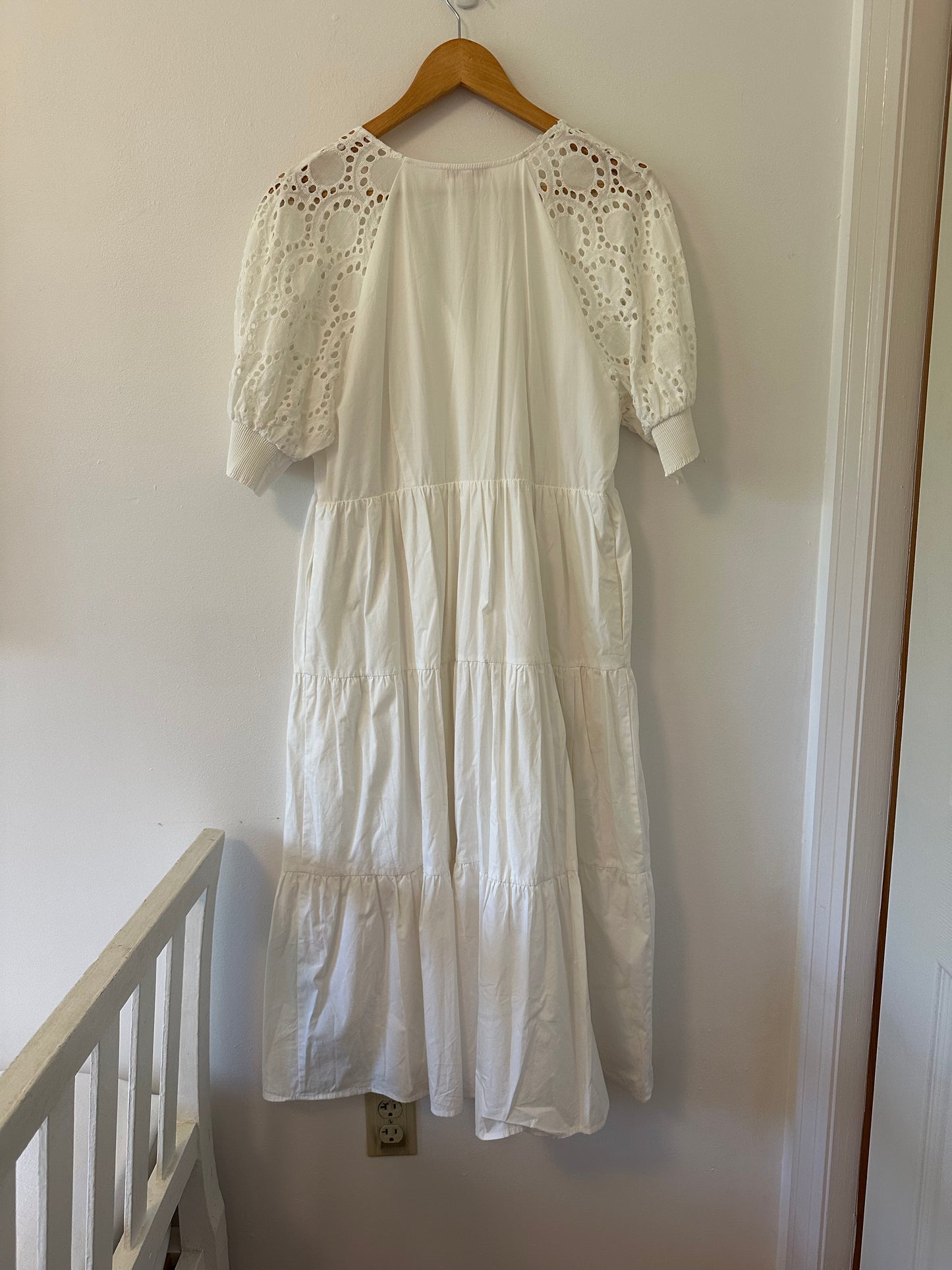 Skies Are Blue White Lace Sleeve Dress - Size Large