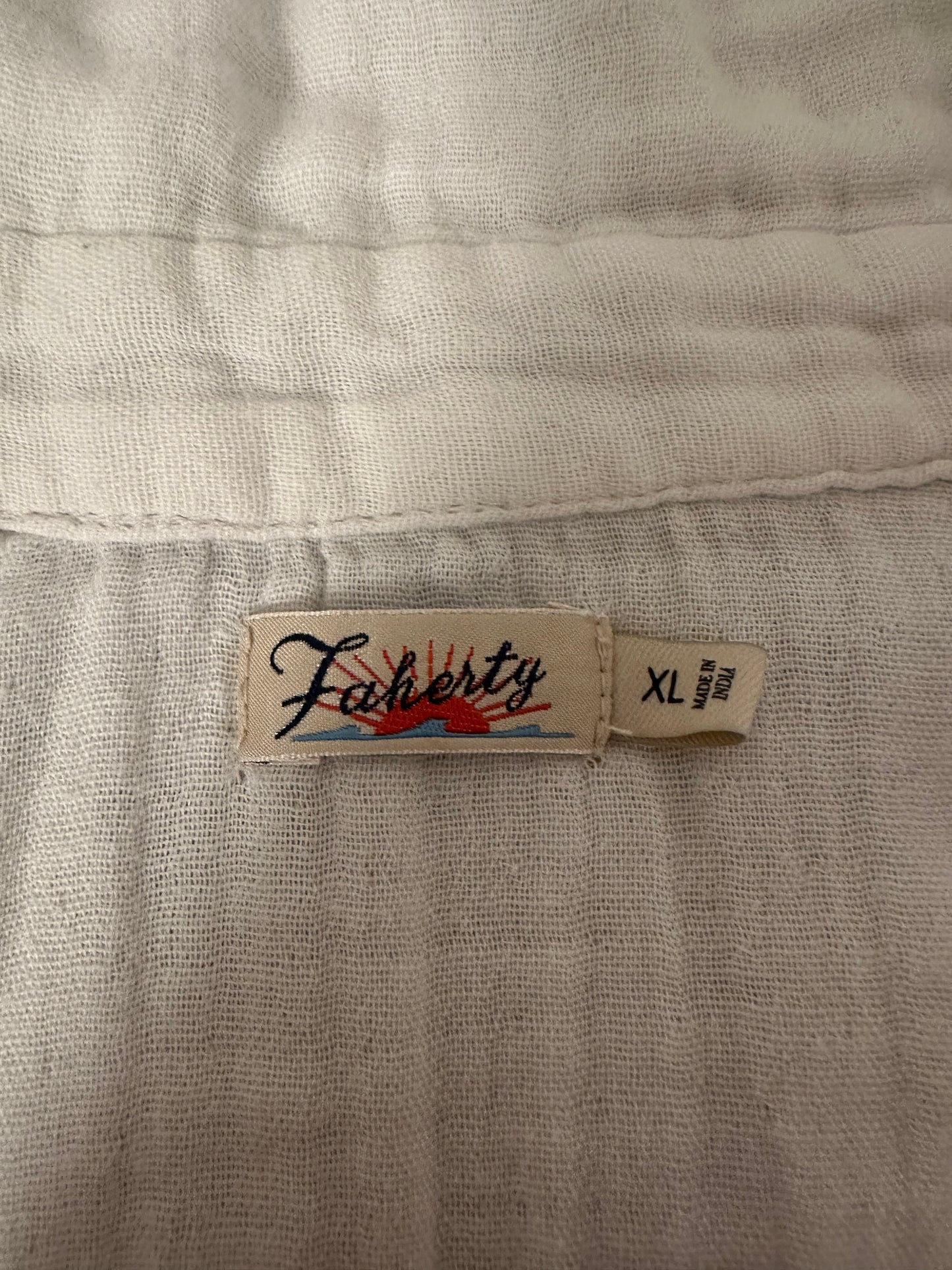 Faherty Cotton Gauze Popover Collared Shirt in White | Size XL