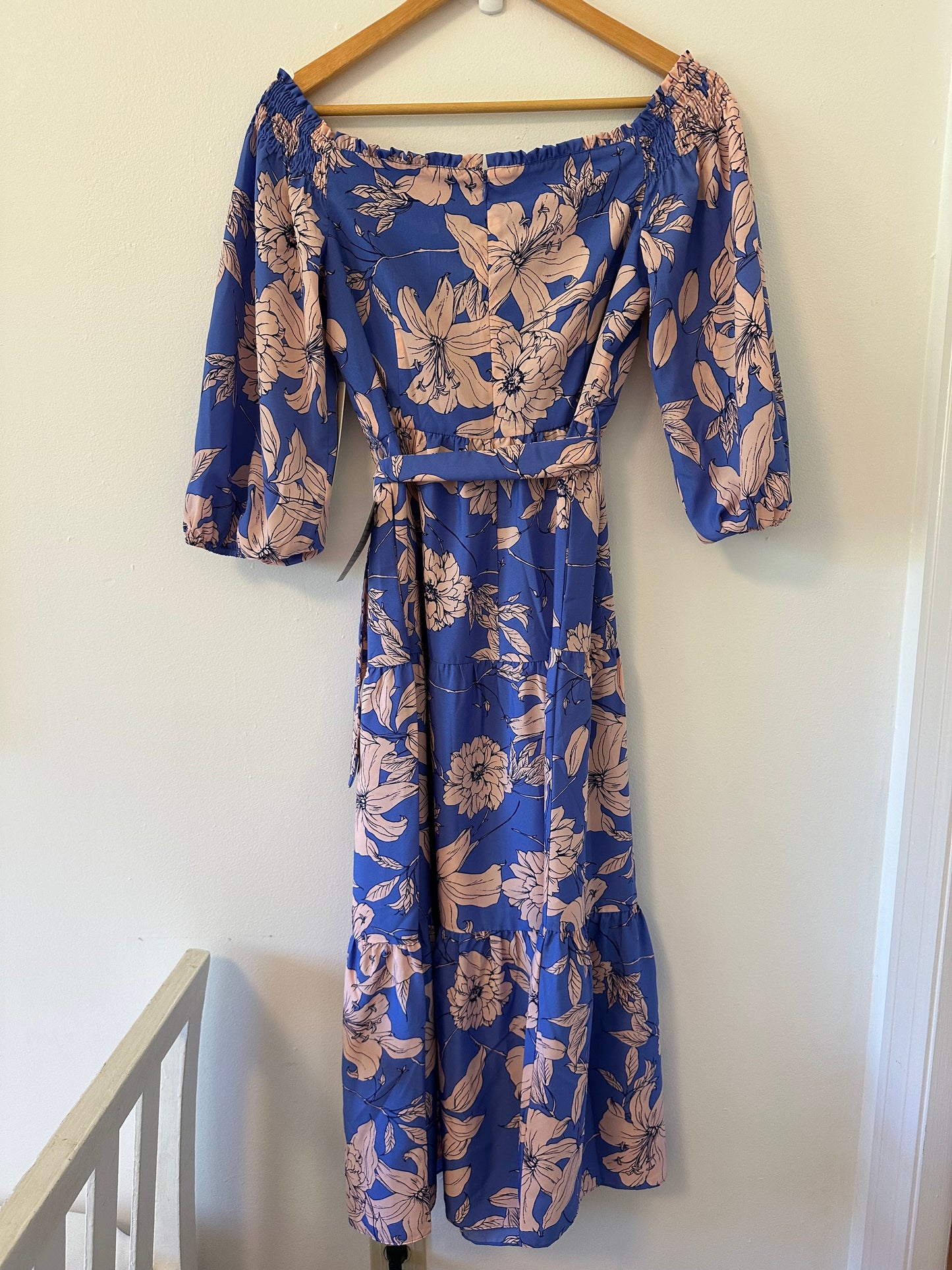 NWT Eliza J Floral Blue and Pink Midi Dress - Size 8