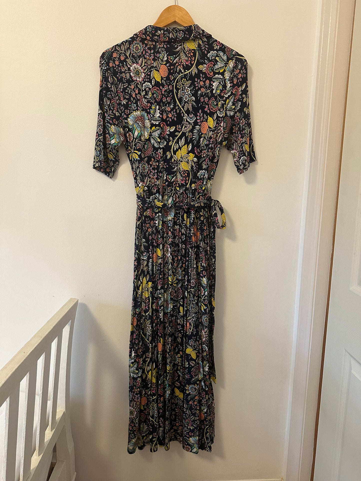 Boden Lavinia Jersey Wrap Dress in Papaya Wildflower Prairie - Size 10