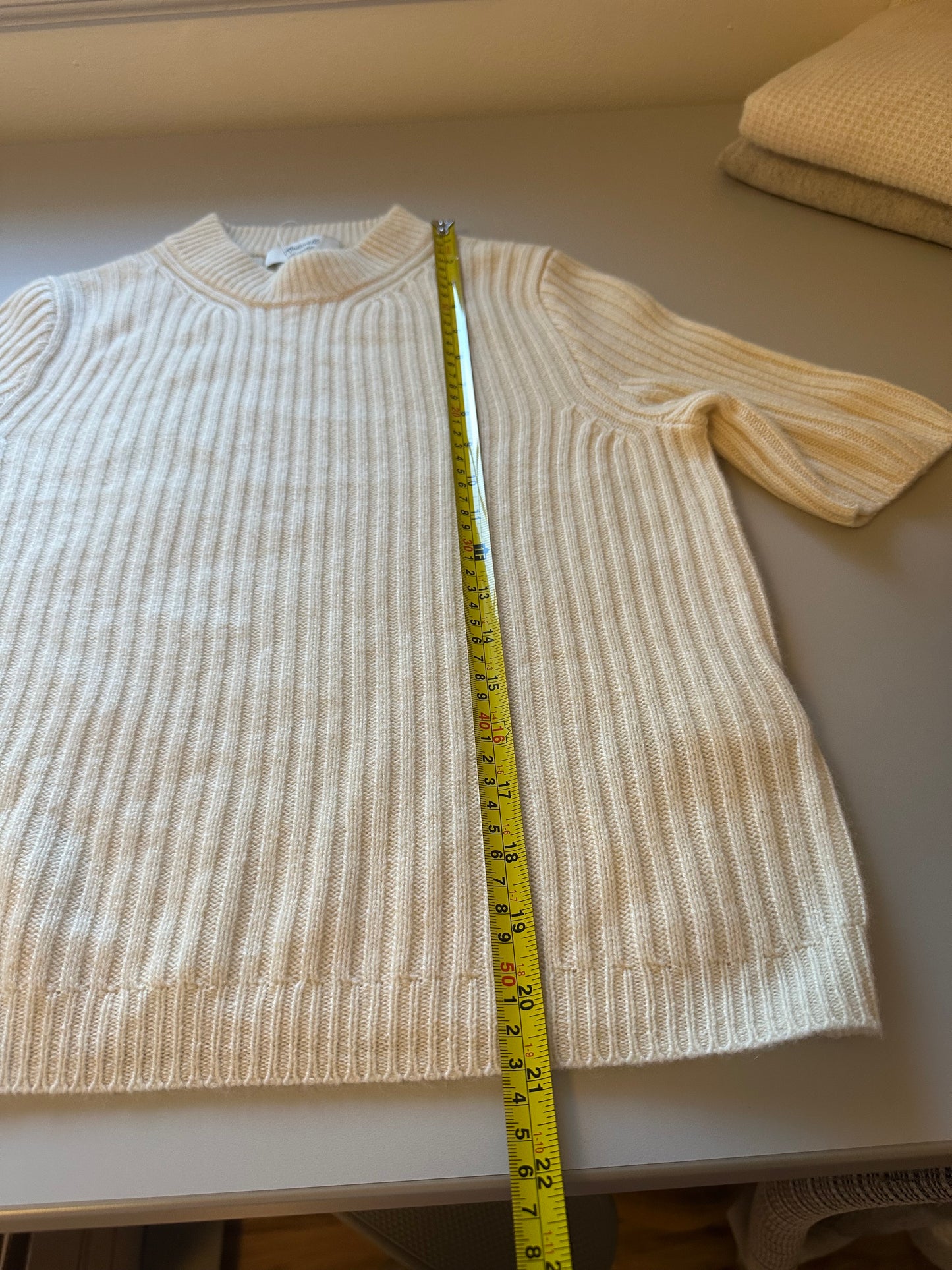Madewell Short Sleeve Cream Cashmere Ribbed Sweater | Size Medium