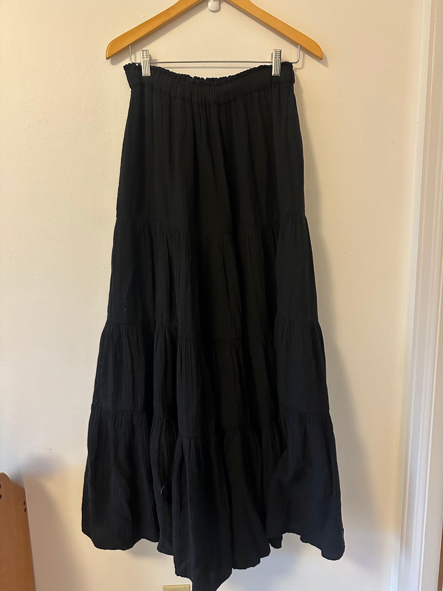Sundry Black Cotton Gauze Tiered Maxi Skirt | Size Small (1)