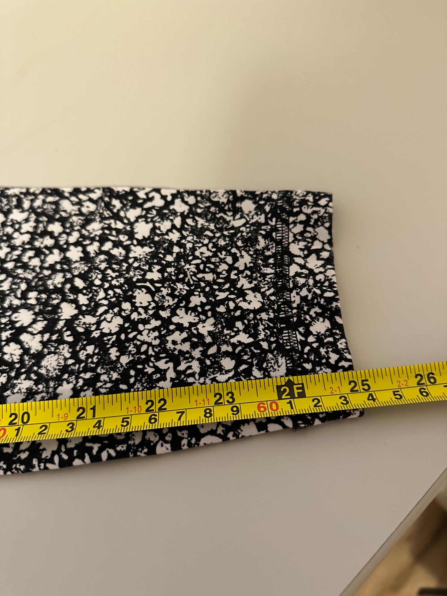 Lululemon Align High-Rise Crop 23" Venture In Floral Alpine White Black | Size 8