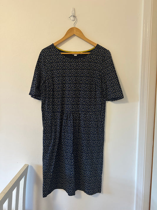 Boden Navy T-Shirt Dress with Yellow and White Star Print - Size 12