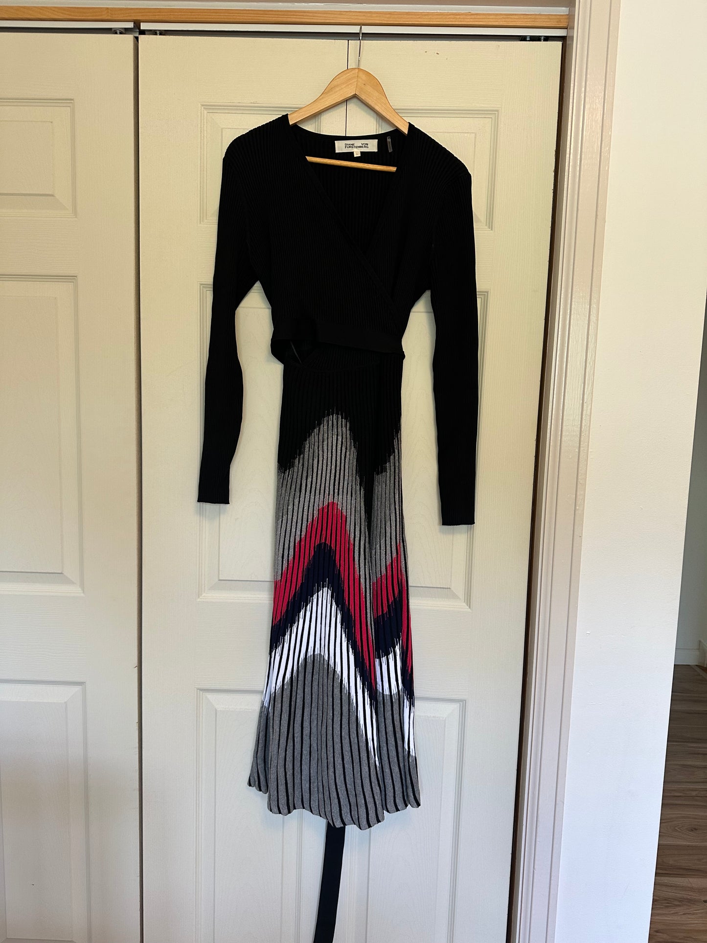 Diane von Furstenberg Reiko Dress - Size Large