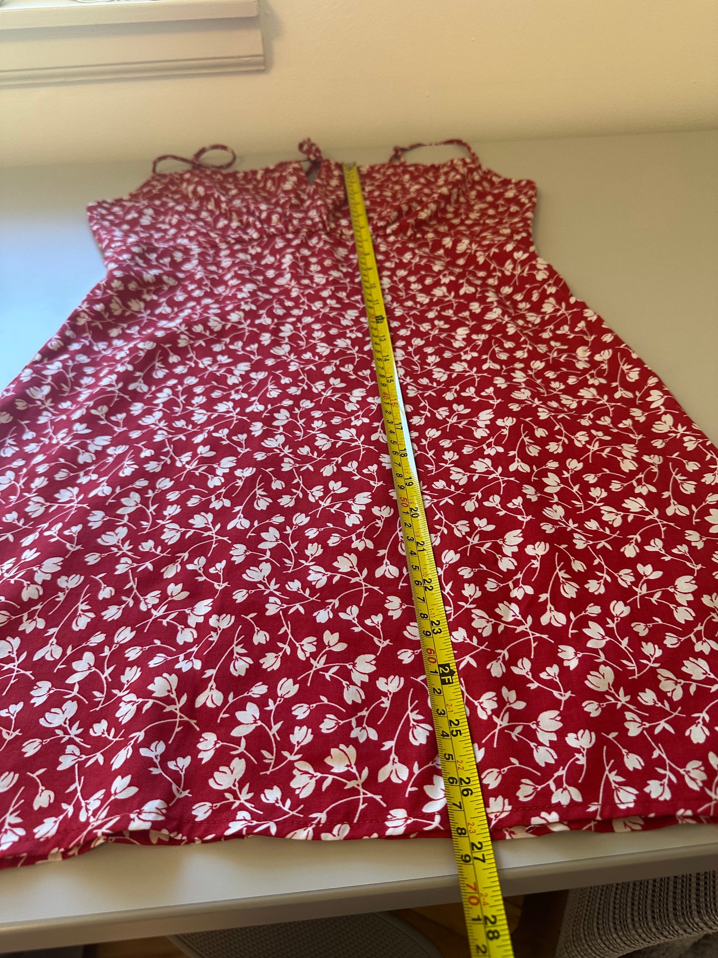Reformation Red and White Floral Abbot Mini Tie Front Dress | Size 4