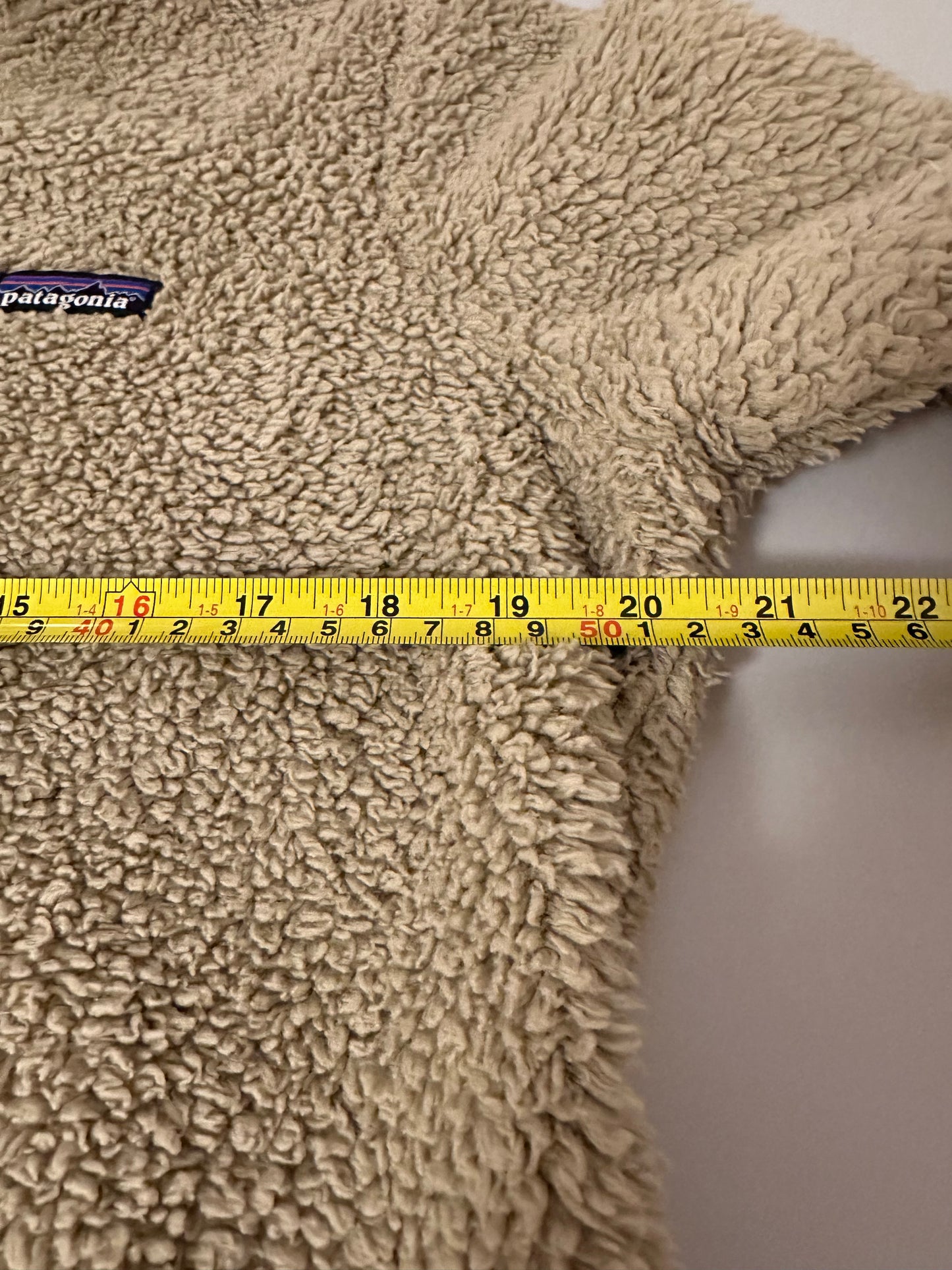 Patagonia Women's Los Gatos 1/4-Zip Fleece Pullover in Olive Green | Size Large