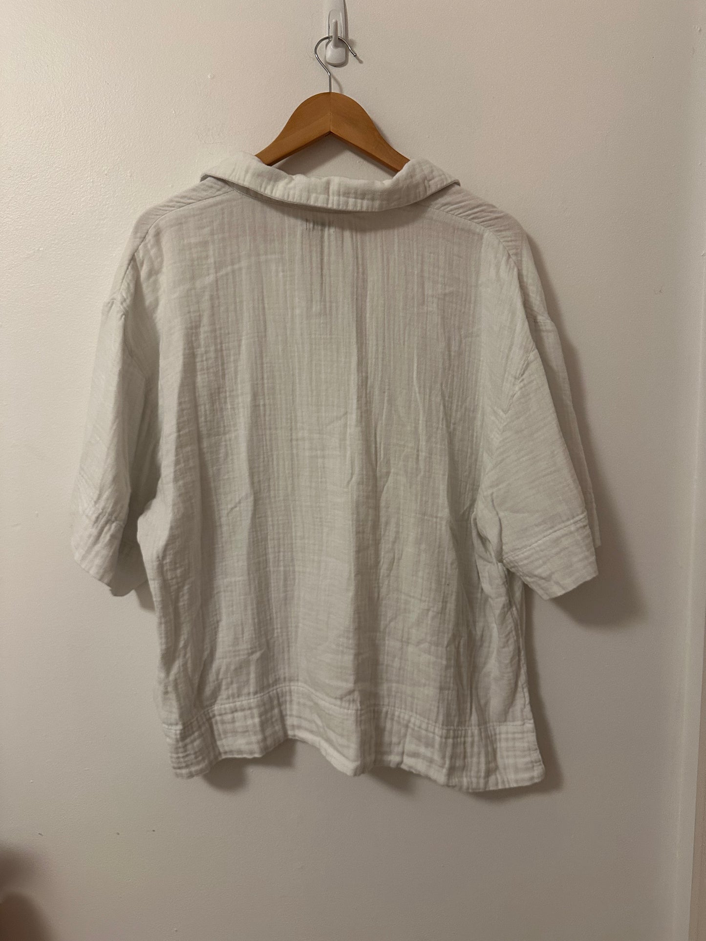 Faherty Cotton Gauze Popover Collared Shirt in White | Size XL