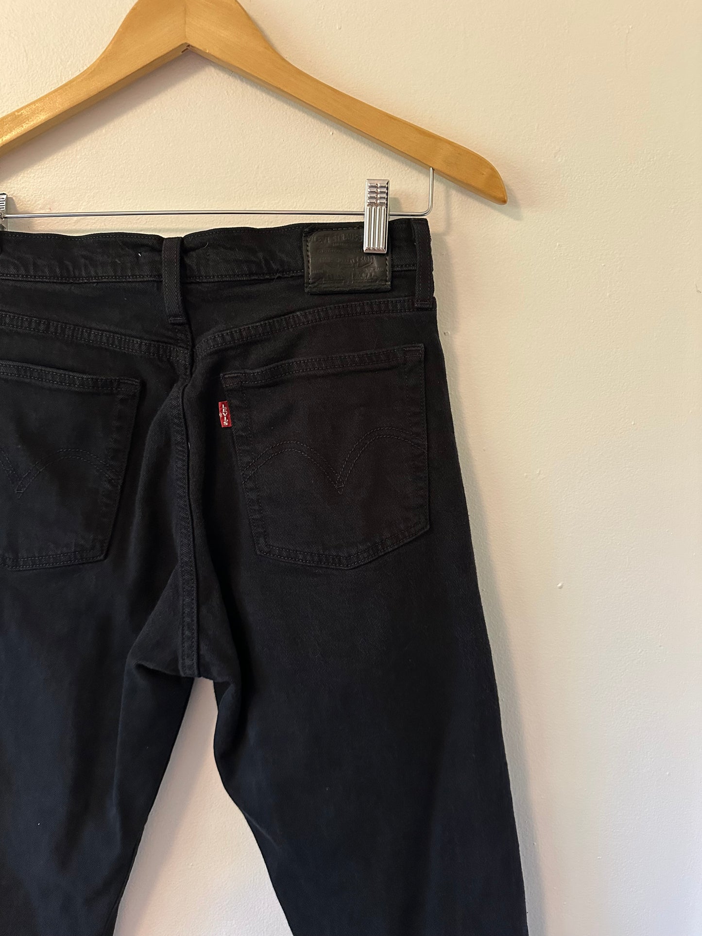 Levi's - Black Ripped and Distressed Wedgie Tapered Jeans with Raw Hem | Size 27