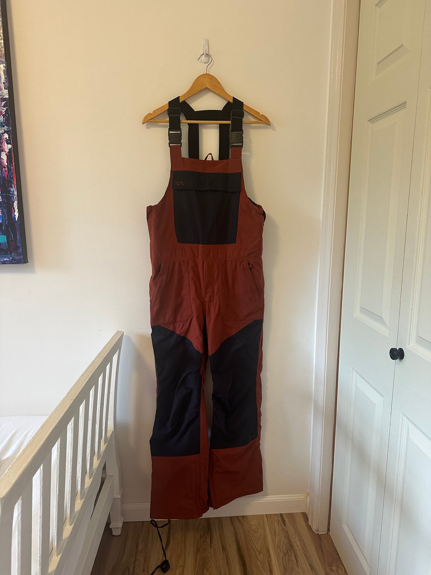 ThirtyTwo Rust Red and Black Bib Snowpants - Size Small