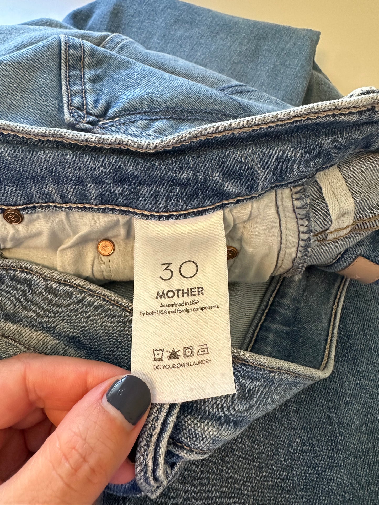 MOTHER The Insider Crop Step Jeans in Different Strokes | Size 30
