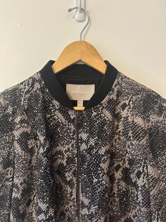 Banana Republic Black and Gray Snake Print Bomber Zip Up Jacket | Size Small