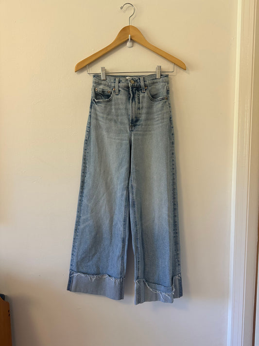 Pistola Lana Cropped Cuffed Wide Leg Relaxed Jeans in Snowcat | Size 25