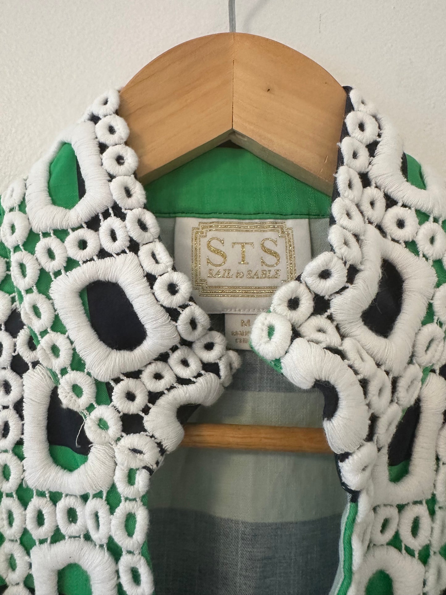 Sail to Sable Green and Navy Embroidered Dress Size Medium