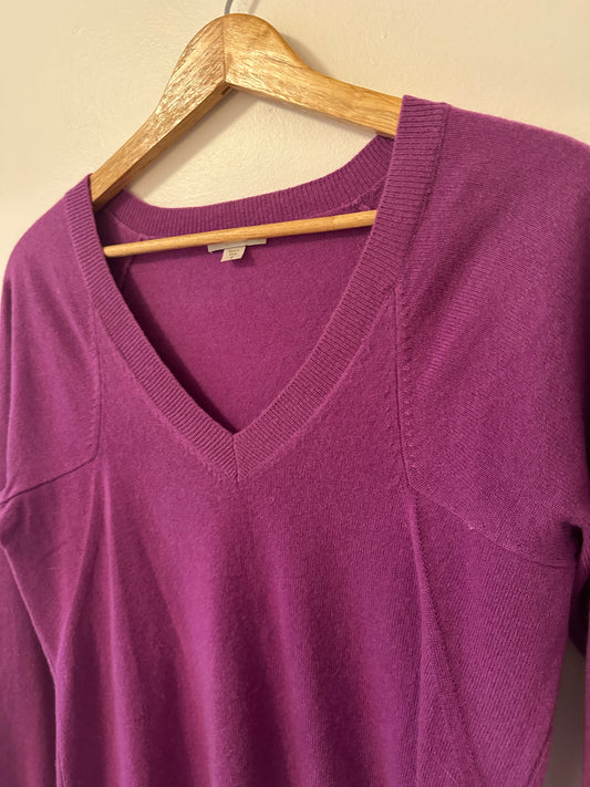 Garnet Hill Bright Purple V-Neck Cashmere Sweater | Size Small