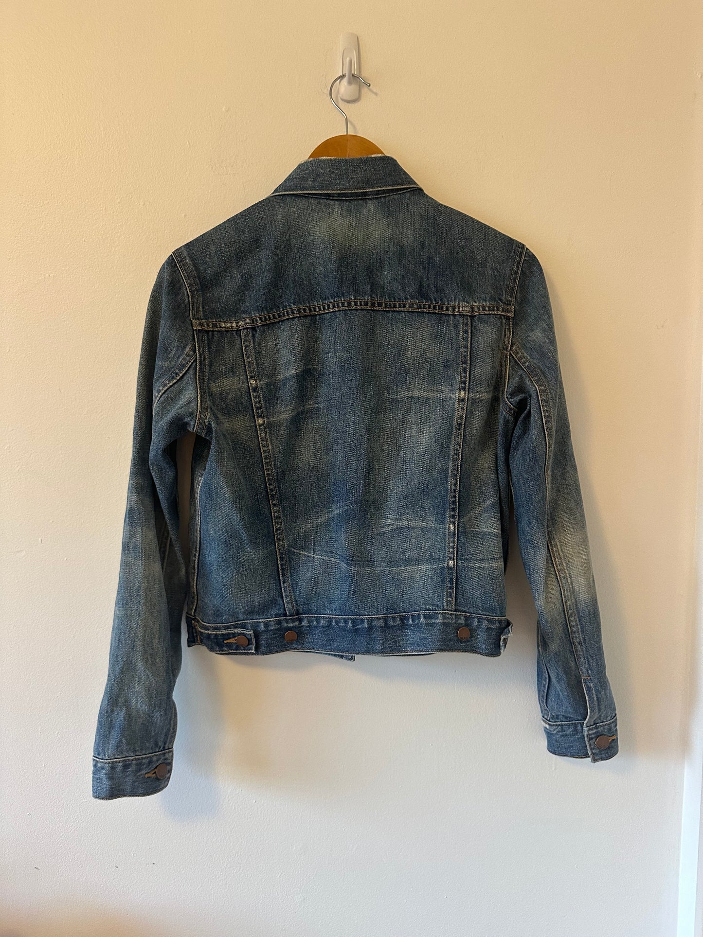 Gap Vintage Cotton Blue Distressed Denim Classic Jacket | Size Small