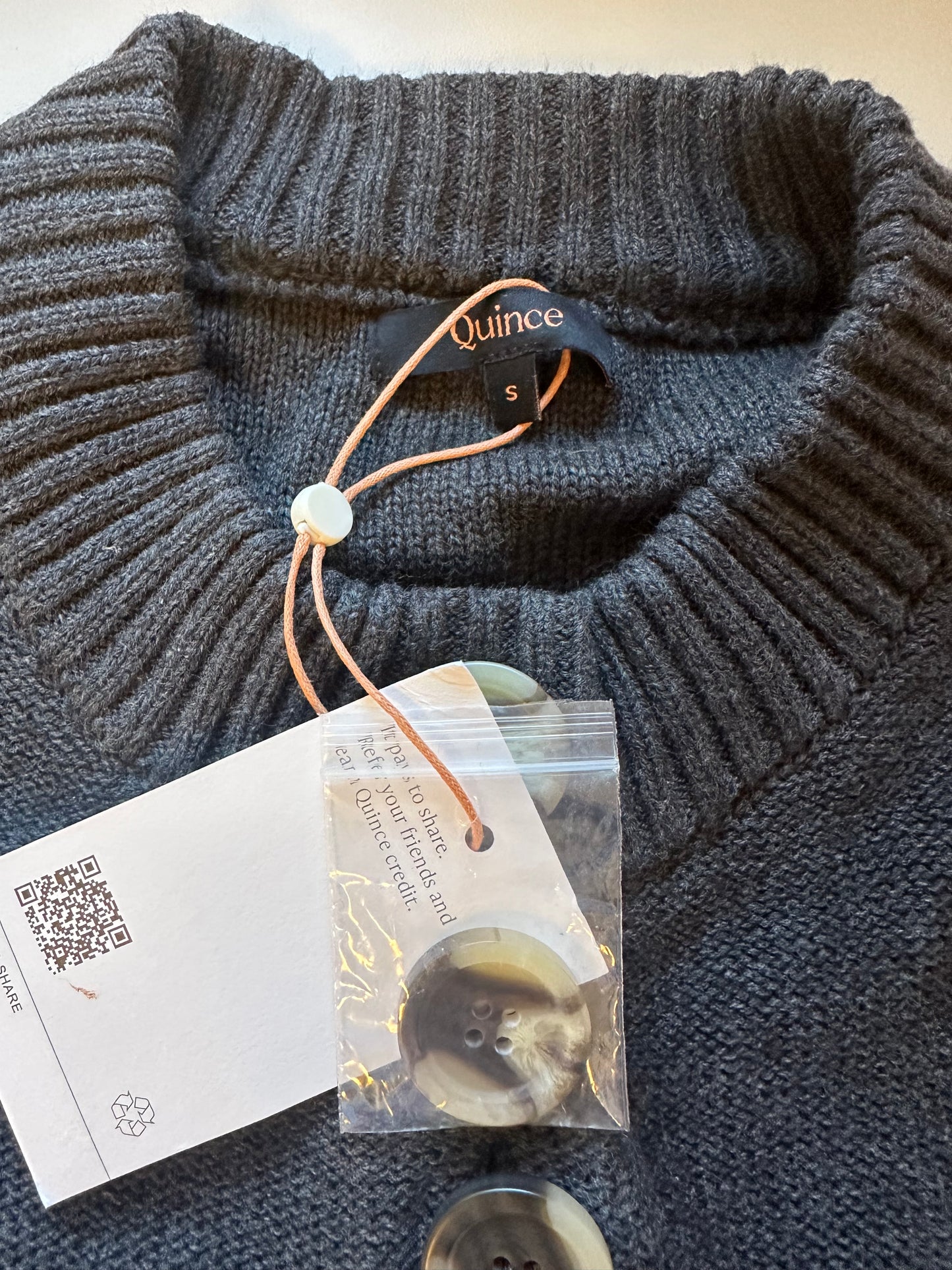 NWT Quince 100% Organic Cotton Cropped Cardigan in Charcoal Gray | Size Small