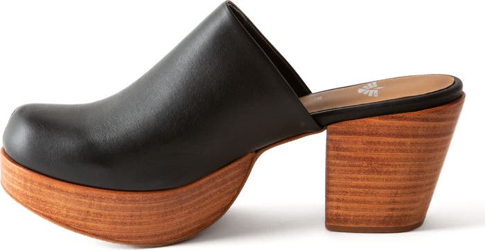 Fortress Ava Clog Mule in Black - Size 38