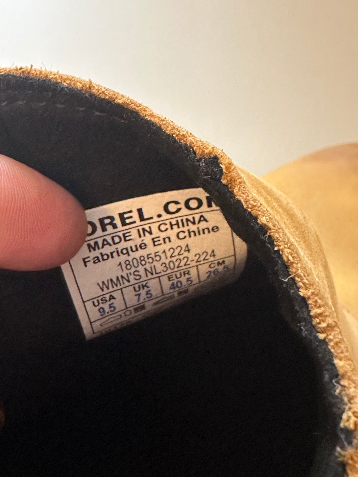 Sorel Joan of Arctic Wedge II Women's Boots In Tan Nubuck | Size 9.5