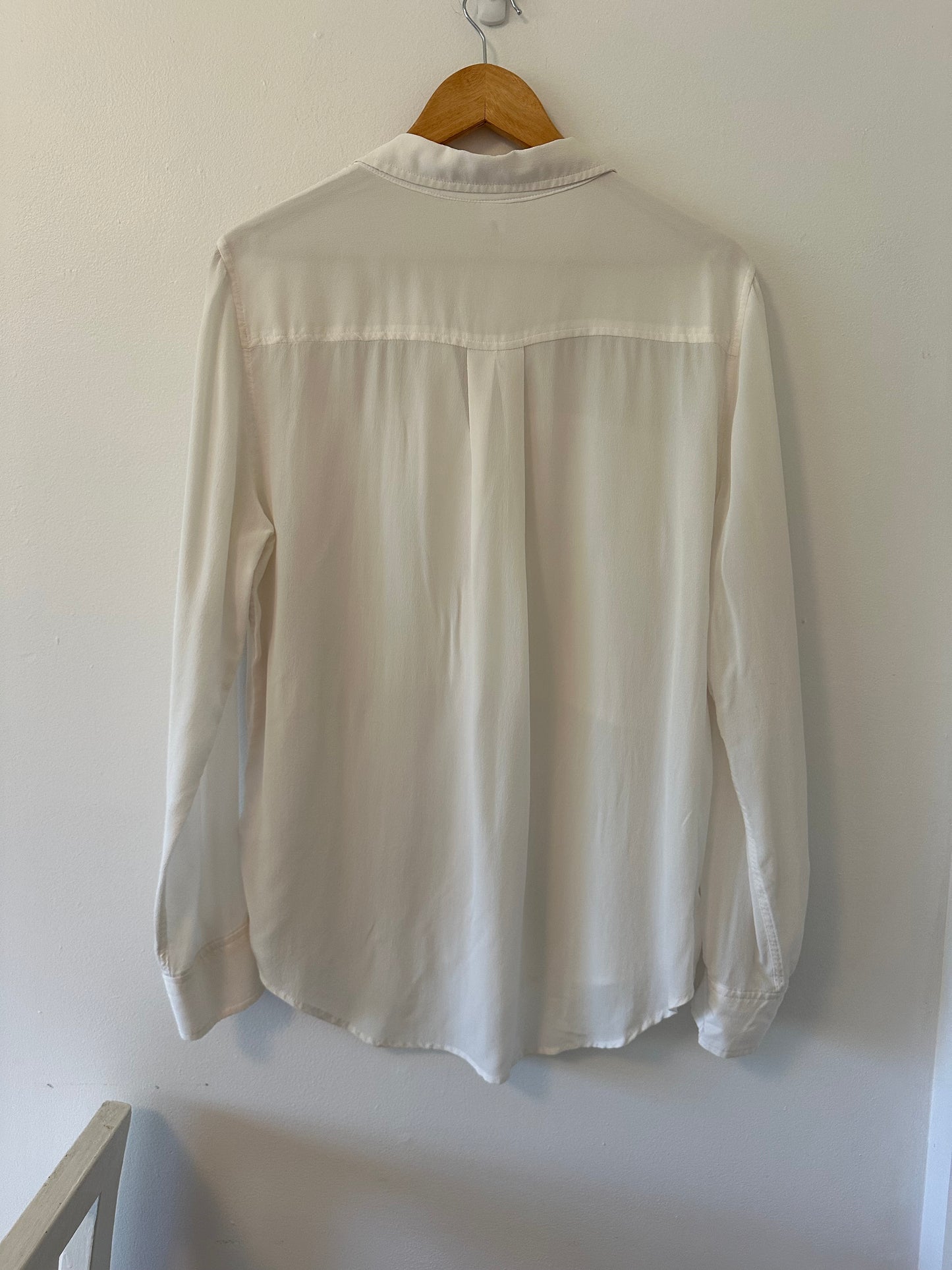 Spanx Washed Silk Paneled Button-Front Shirt in White - Size Large