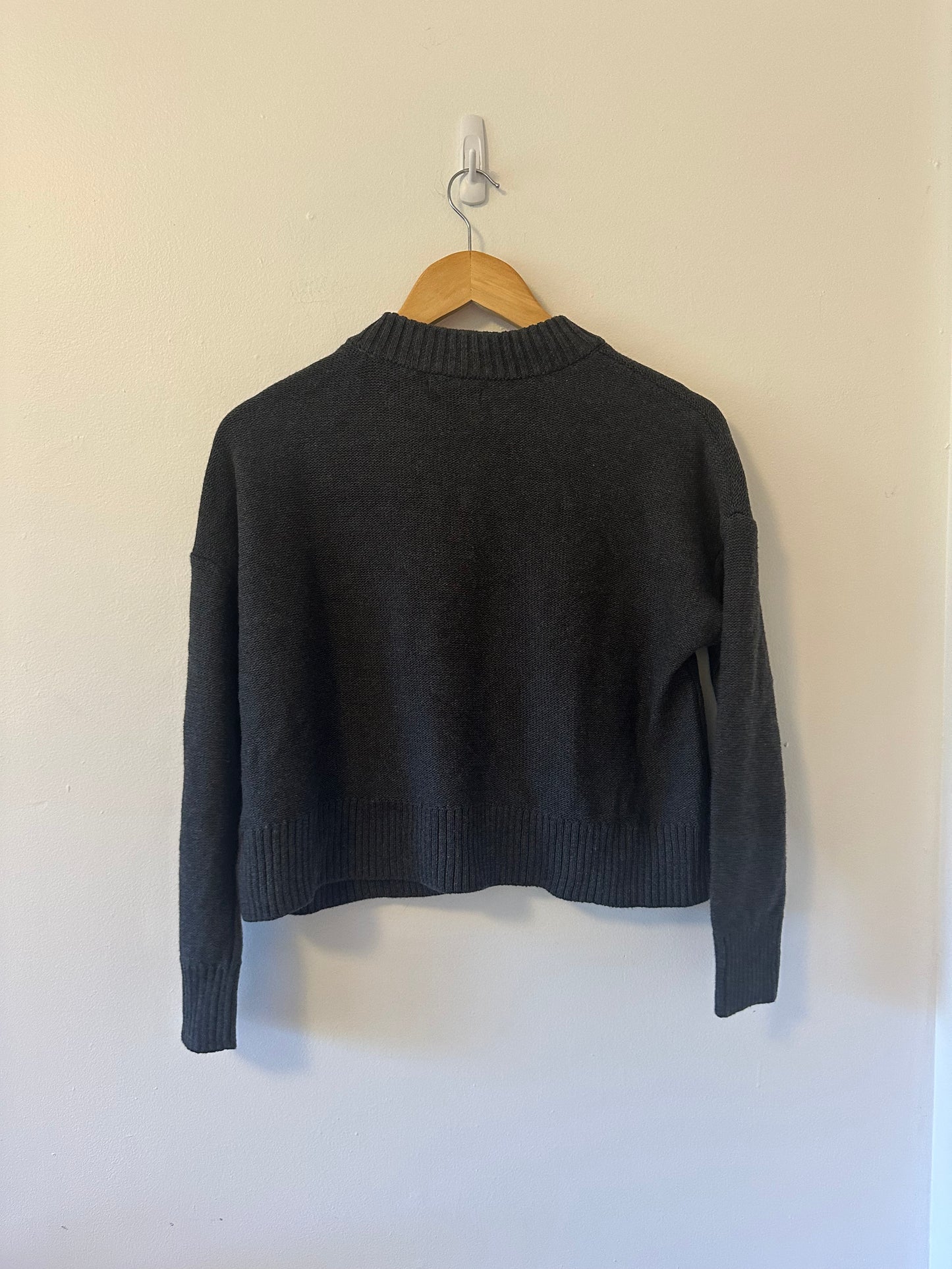 NWT Quince 100% Organic Cotton Cropped Cardigan in Charcoal Gray | Size Small