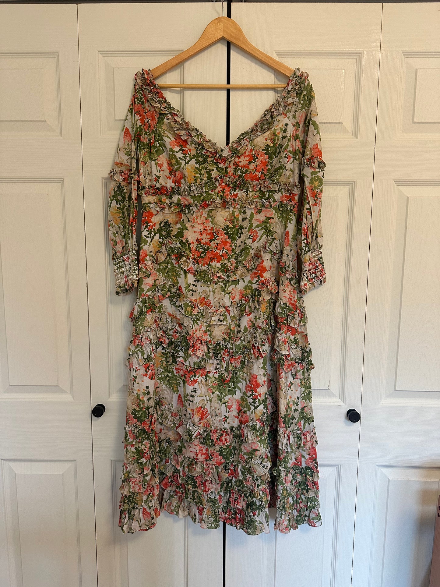 Mac Duggal Floral Long Sleeve Ruffle Detail Off-Shoulder Dress - Size 10