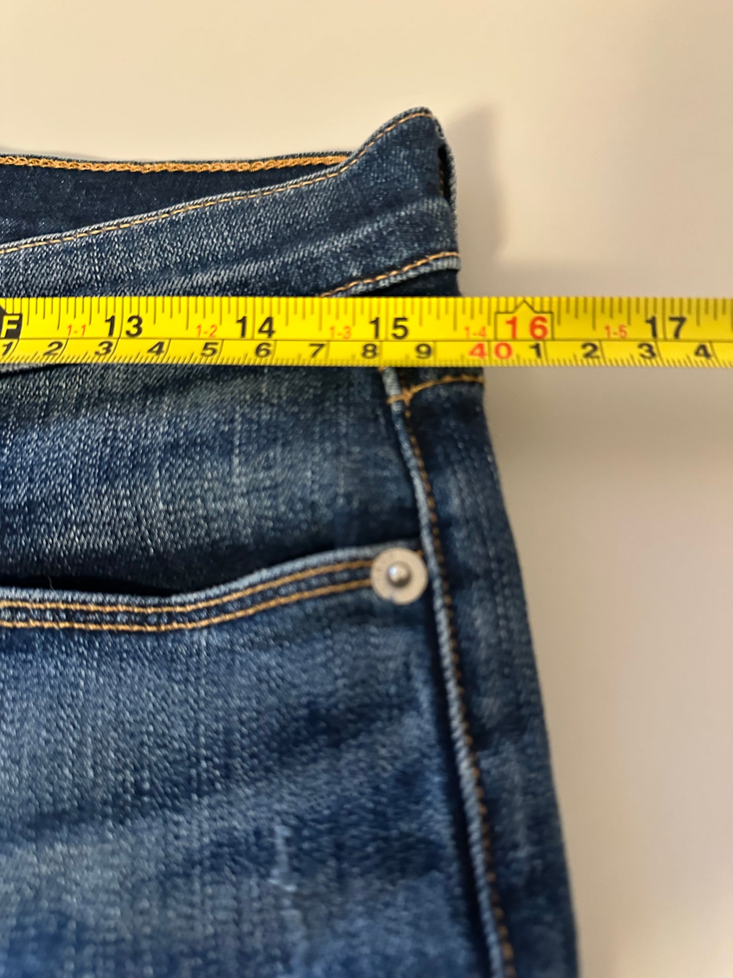 Hudson Jeans Dark Blue Mid Rise Skinny Jeans with Floral Embroidery | Size 28