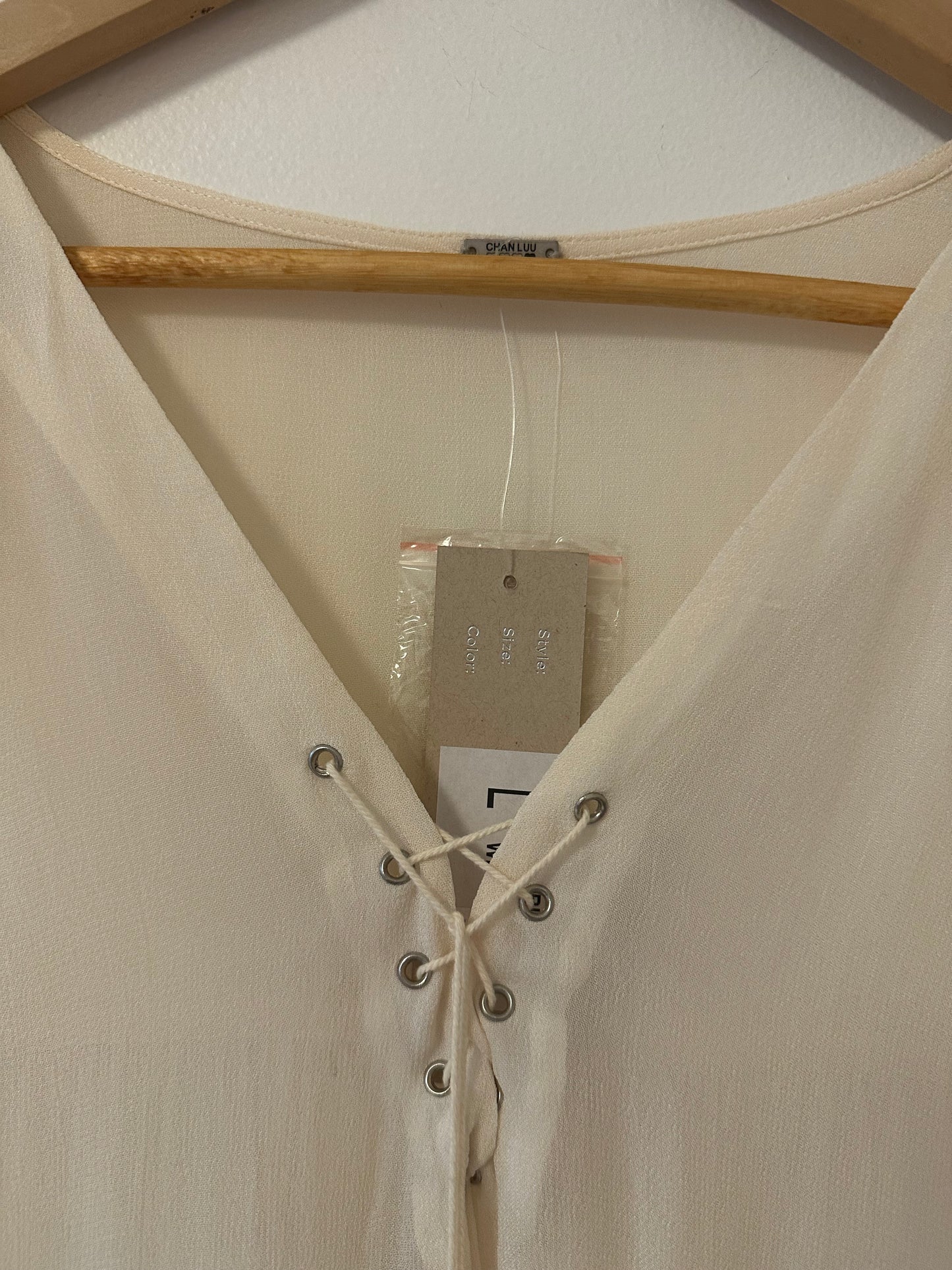 NWT Chan Luu Beaded Cream Blouse Size Large