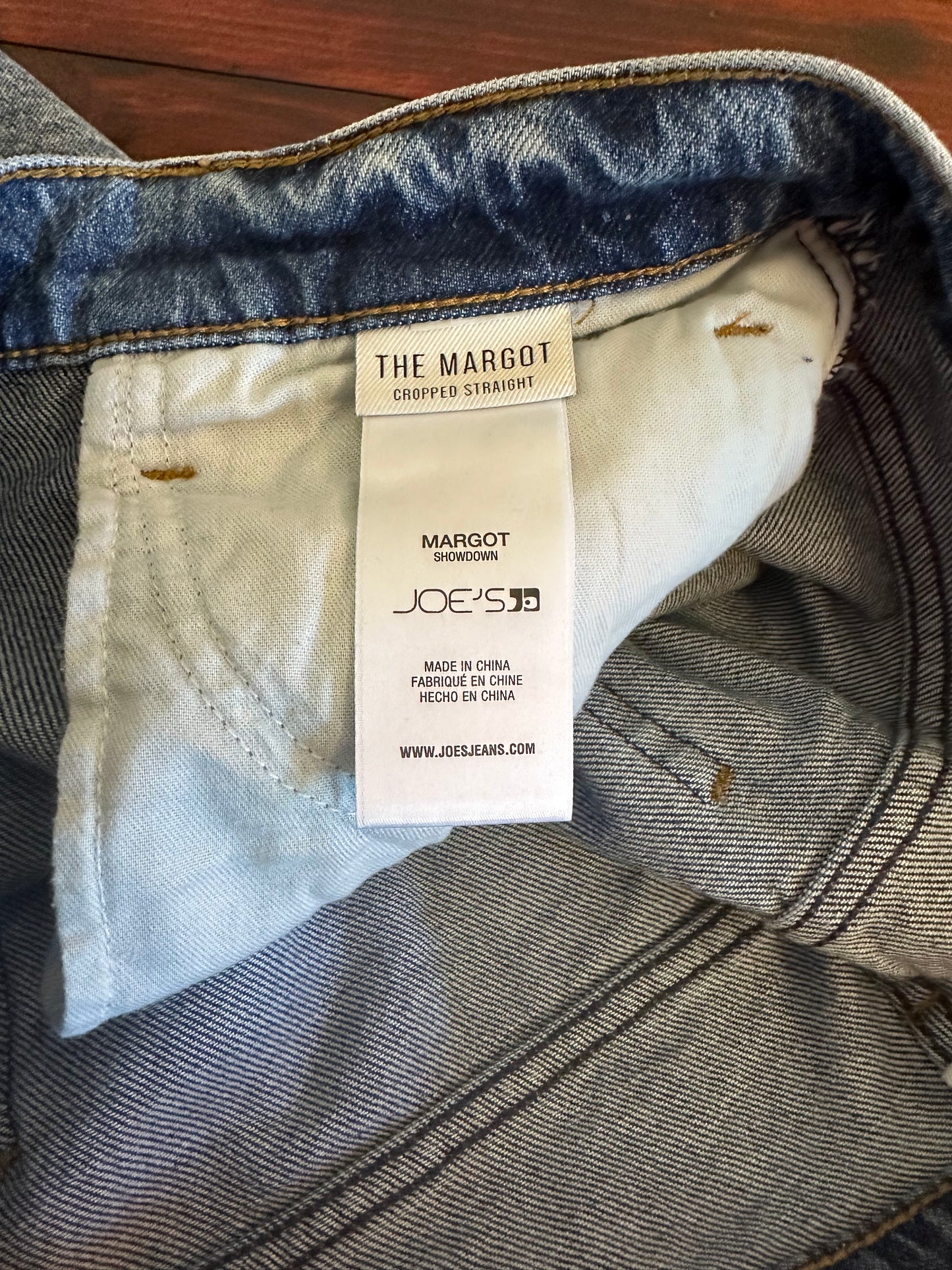 Joe’s Jeans The Margot Cropped Straight Leg - Size 29