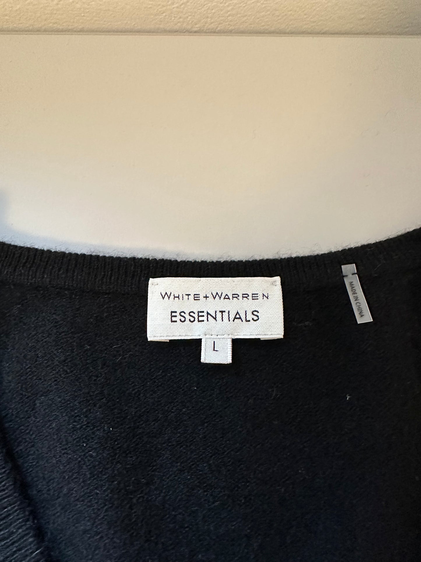 NWT White + Warren Essentials Cashmere Black V-Neck Sweater | Size Large