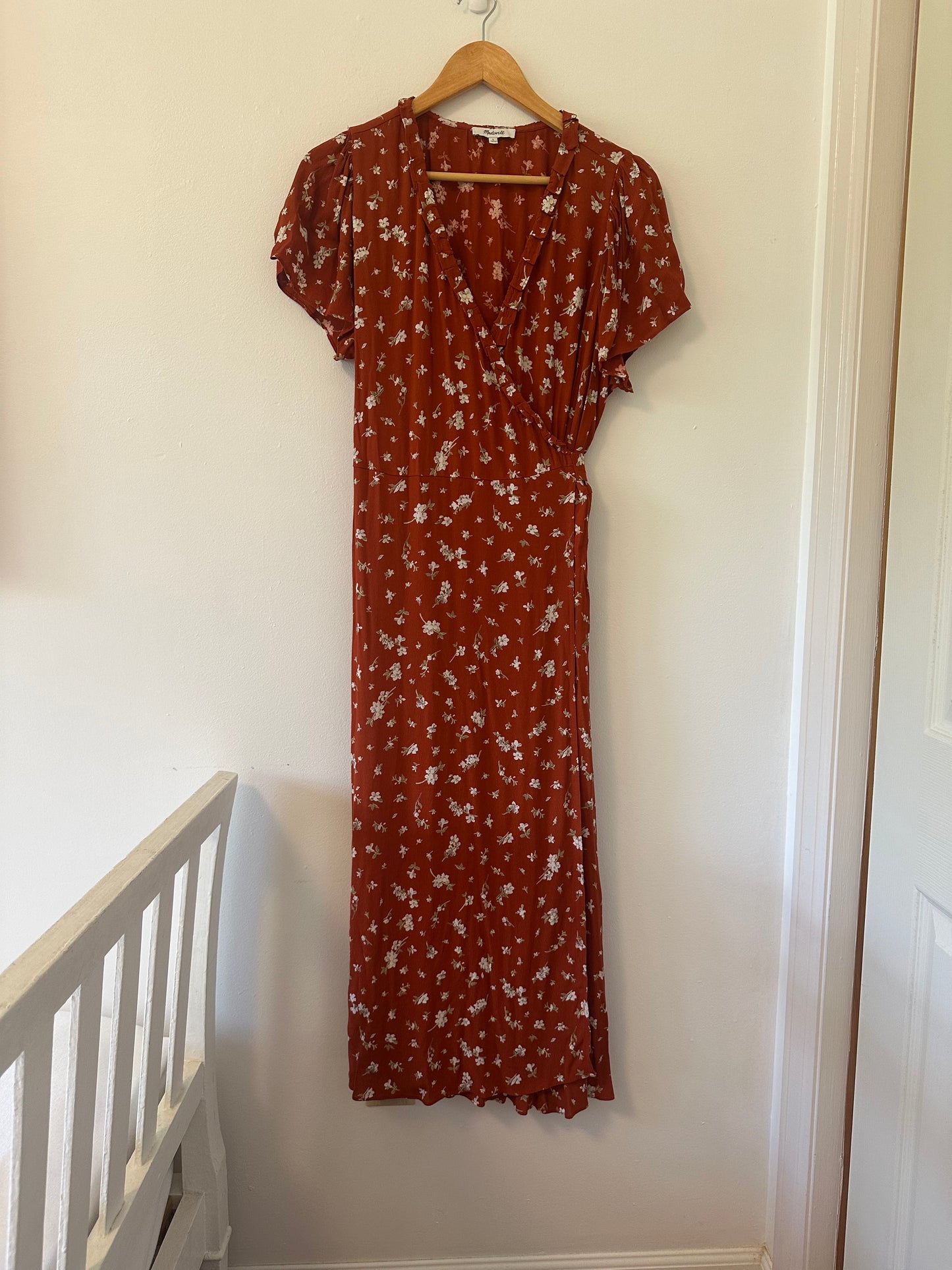 Madewell Ruffle Wrap Dress in Candied Orchid - Size Large