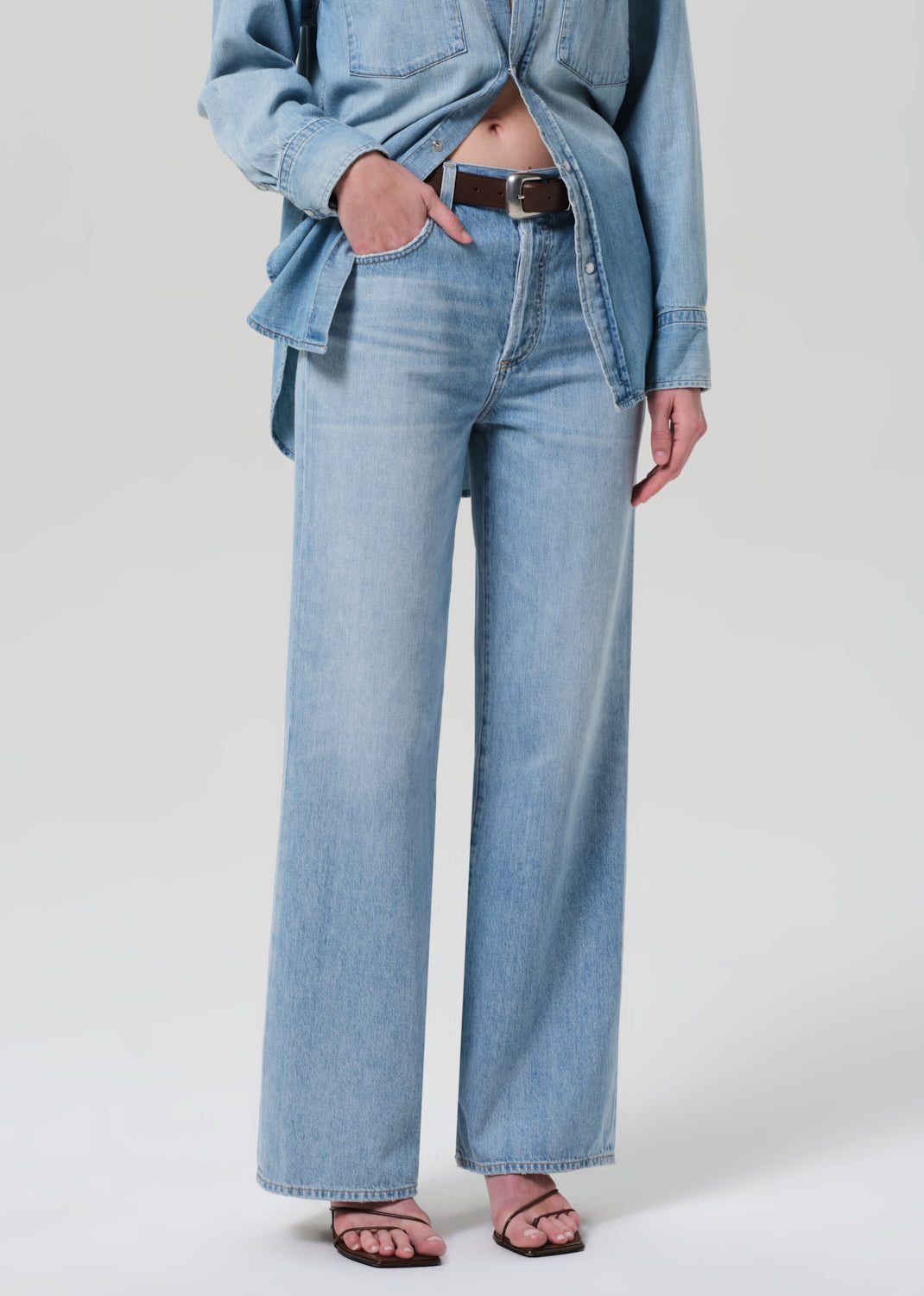 Citizens Of Humanity Annina Light Blue Straight Leg Jeans | Size 29