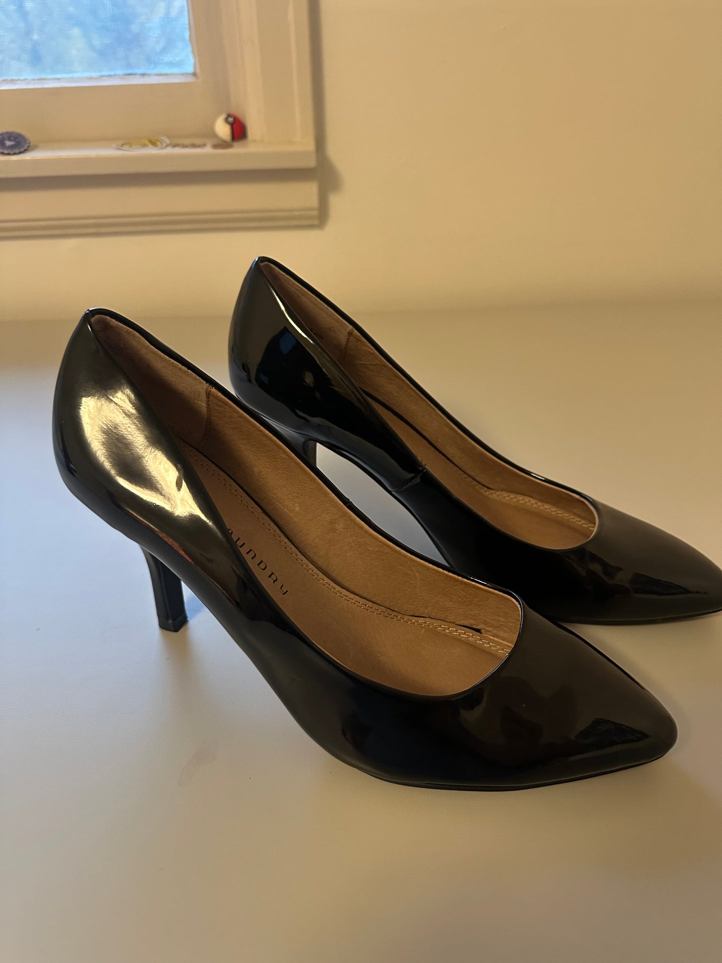 New Chinese Laundry Patent Leather Black Pump Heels | Size 9.5
