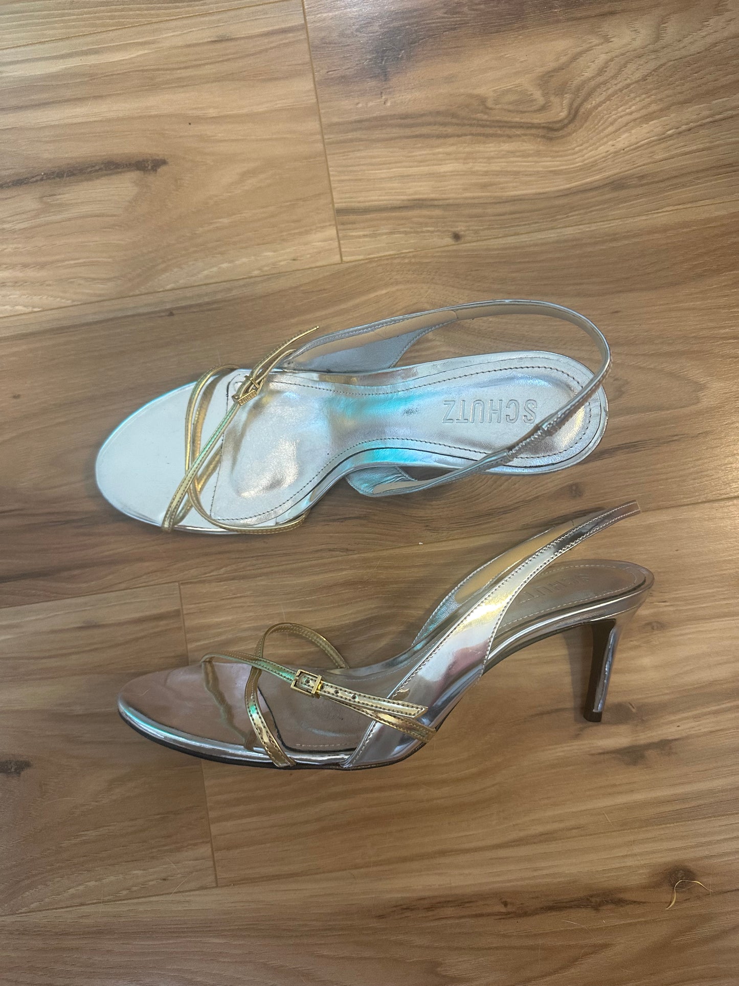 Schutz Cassie Mid Heel Silver and Gold Women's Dress Sandals - Size 8.5